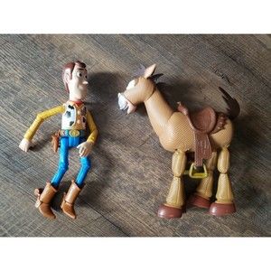 Disney Pixar Toy Story Woody and Bullseye Adventure Pack - GDB91